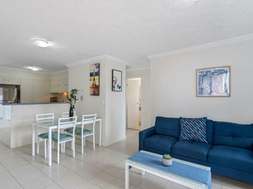Palm Beach 2 Bedroom Apartment On The Beach