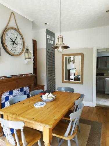 Dog Friendly Nancecliff Cottages