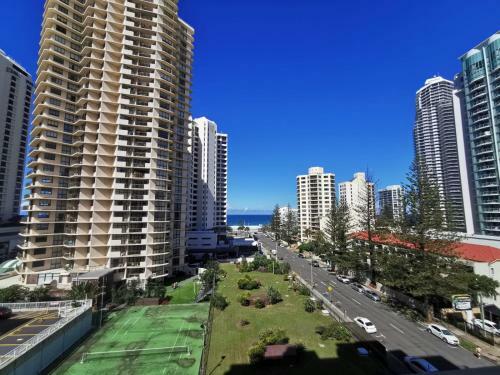 Apartamento King's Paradise Tower