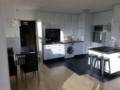 Apartamento King's Paradise Tower