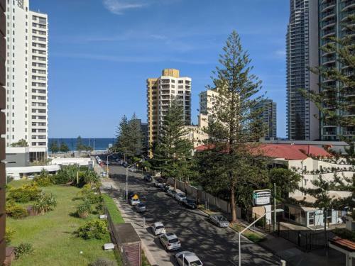 Apartamento King's Paradise Tower