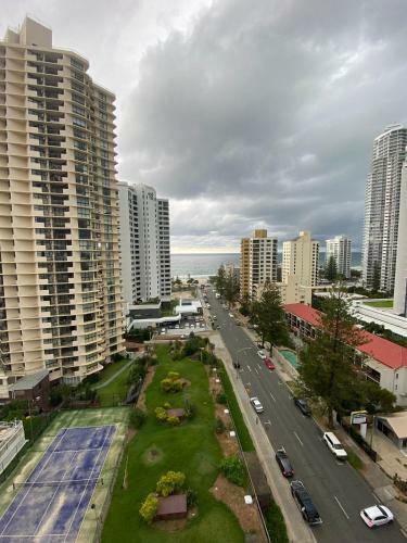 Apartamento King's Paradise Tower