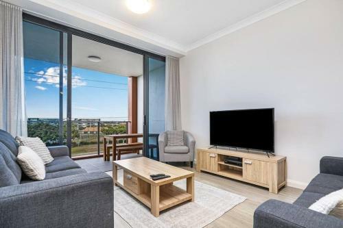 Apartamento Perfectly Located 2 Bedroom Hope Island Gem...