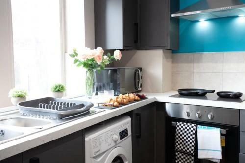 Stylish Central Location 2bd Apartment