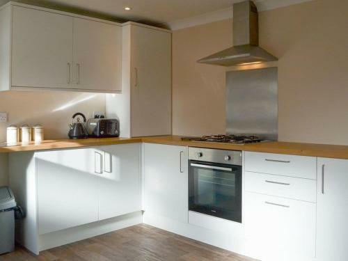 California Cottage - Uk30411