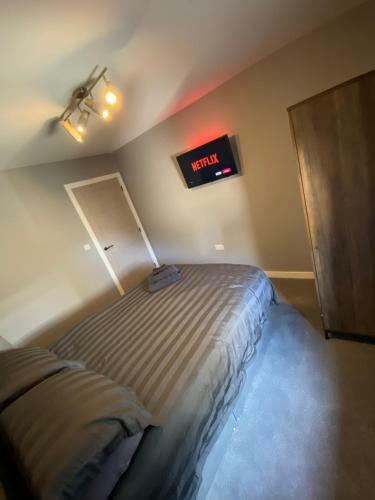 Town Centre 3 Bed Luxury Apartment