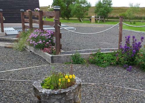 Hillside Camping Pods And Shepherd's Hut