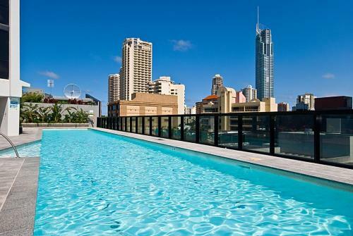 Apartamento Circle On Cavill 2 Bedroom Spa Ocean View ? Q Stay