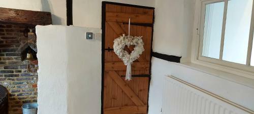 17th Century 3 Bedroom Detached House Wingham, Canterbury