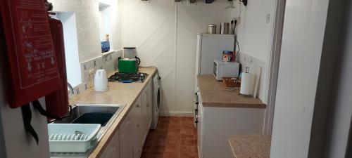 17th Century 3 Bedroom Detached House Wingham, Canterbury