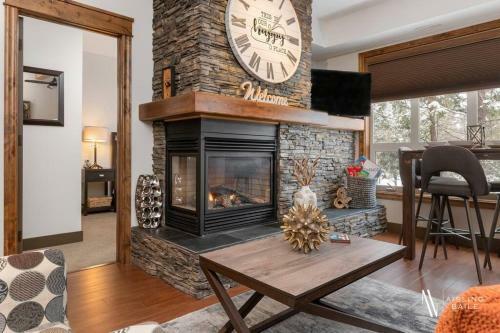 Apartamento Heavenly Mountain Hideaway, Pool, Hot Tub