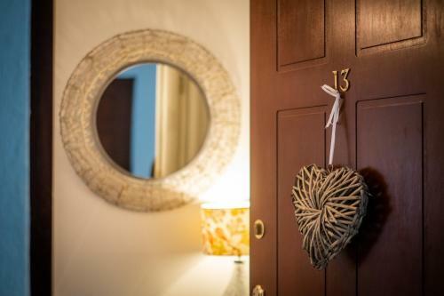 Bellman Apartment - Pet Friendly With Parking