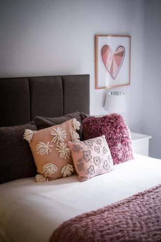 Bellman Apartment - Pet Friendly With Parking