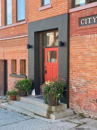 Apartamento Luxury Old Firehall Suites Rossland Bc
