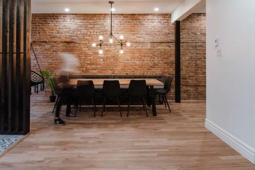 Apartamento The Old New // Spacious 2000 Sqft Condo - Downtown