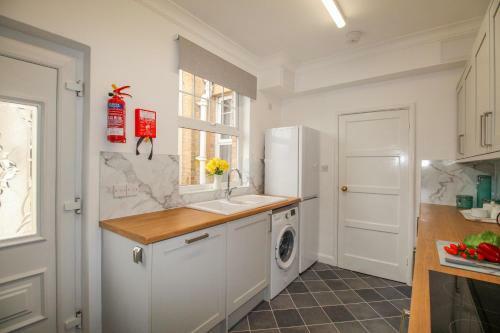 Weymouth Bay Apartment A