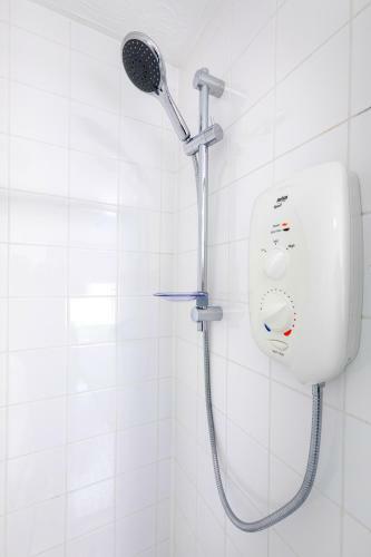 1 Bedroom Apartment With Free Parking