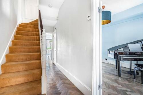 Stylish Hidden Gem - Close 2 Castle And Legoland - Parking