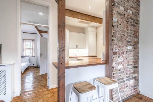 Apartamento Hiddem Gem! Character Home, Walk 2 All Sights