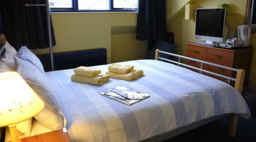 Hostal Adam Place Guest House