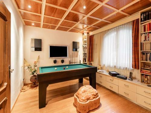 Tasteful Villa In Hinterbr�hl With Private Pool