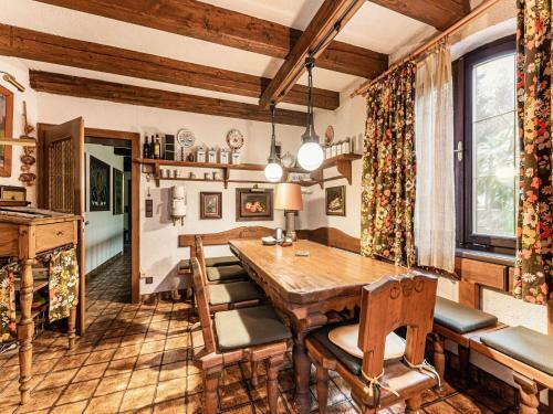 Tasteful Villa In Hinterbr�hl With Private Pool