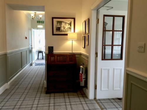 Hostal Meadowcroft Guest House