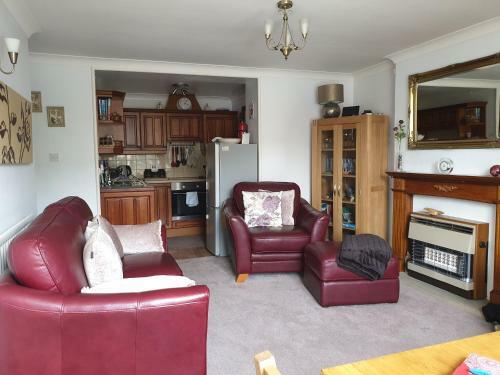 'lyndale' Self Catering Apartment Sleeps 4