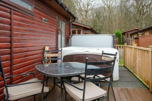 Brightwater Lodge - White Cross Bay