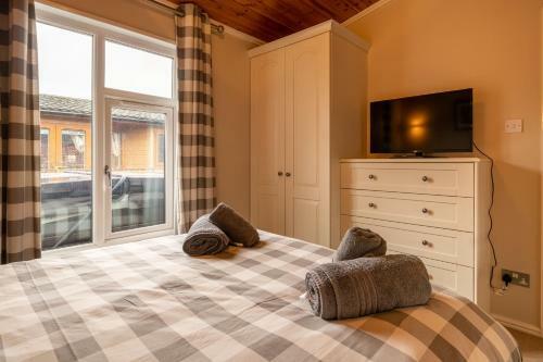 Brightwater Lodge - White Cross Bay