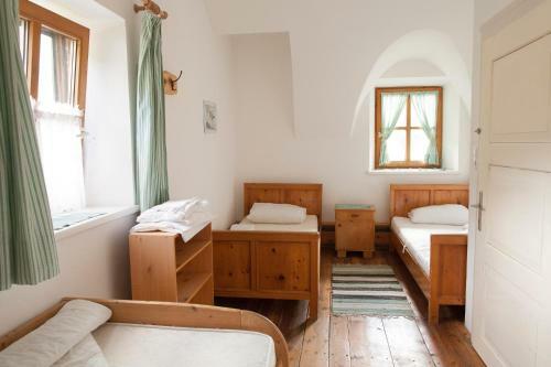 Romedihof Backpacker Hostel