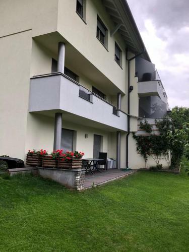 Apartamento Ferienwohnung Reinstadler Ilse
