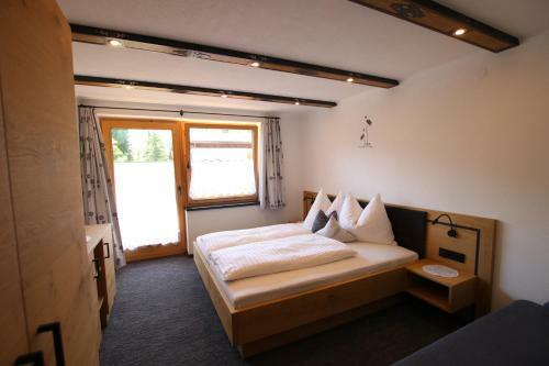 Enzian Apartments
