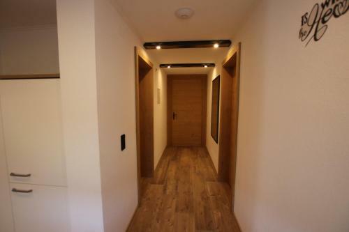 Haus Enzian Apartments