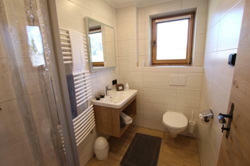 Haus Enzian Apartments