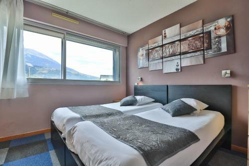 Hotel H�tel Les Flots Bleus