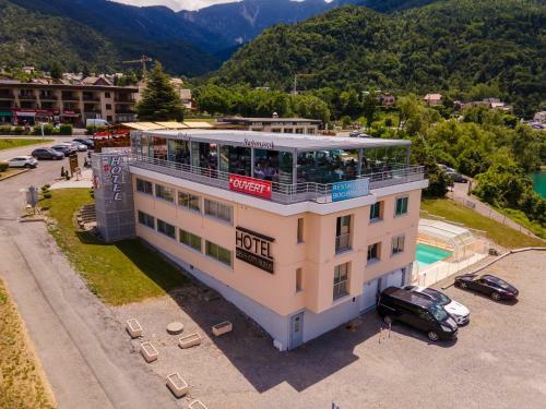 Hotel H�tel Les Flots Bleus