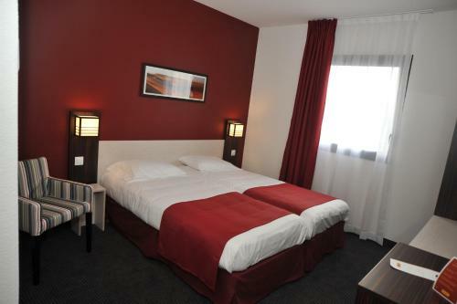 Hotel Balladins La Fert� Bernard Cherr�
