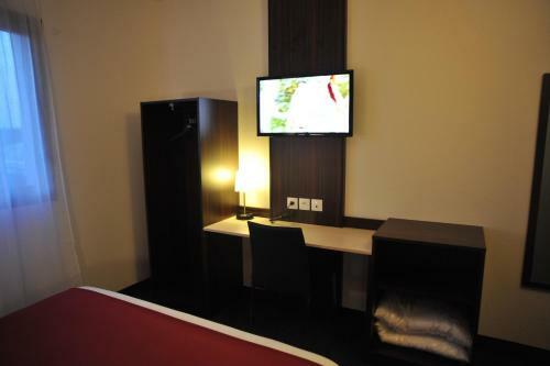 Hotel Balladins La Fert� Bernard Cherr�