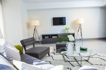 Apartamentos Habitat Residence