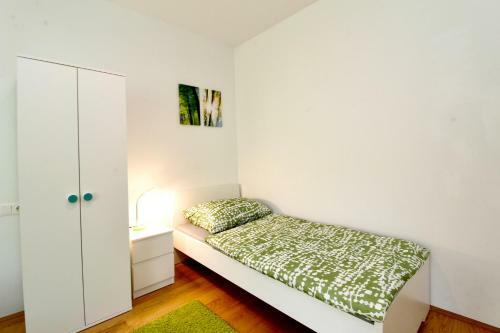 Apartamento Spacious Terrace Apt In Modern Klosterneuburg Building Top 2