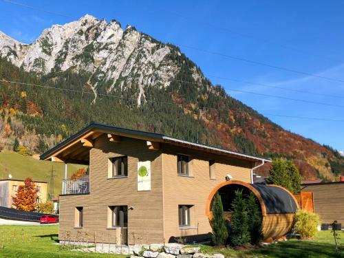 Woodpecker Chalets