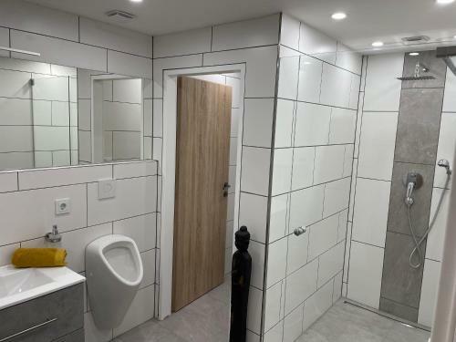 Apartamento Au�ergew�hnliche Kellerloft