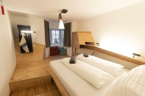 Montagu Hostel
