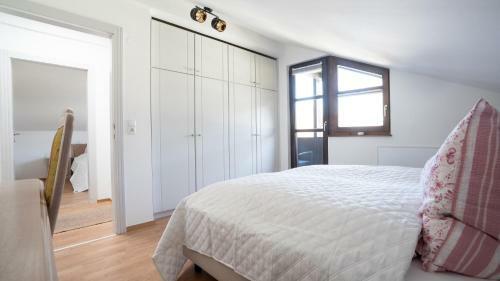 Apartamento Sch�ne 4-zimmer Wohnung Mitten In Den Alpen