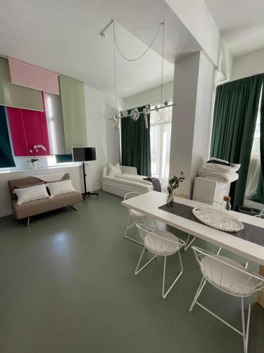Main Station Design Loft Style Apartment
