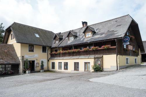 Posada Gasthof Schlagobersbauer