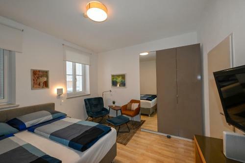 Apartments Alter Platz