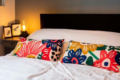 Apartamento Whitby Central, 2mins Walk From Beach, Pet Friendly