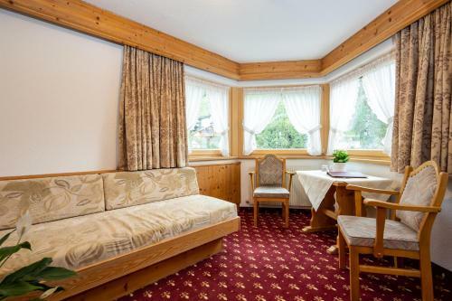 Bed & Breakfast Hotel Garni Tyola